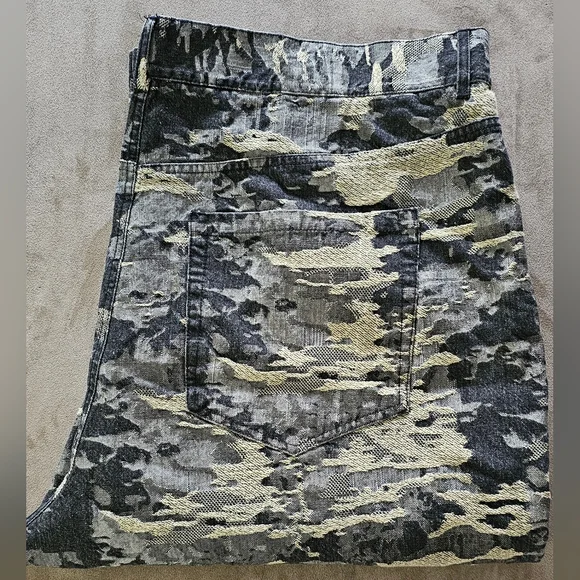 Plus Denim Fabric Interest Relaxed Fit Jeans 46 x 32 - Picture 2 of 7